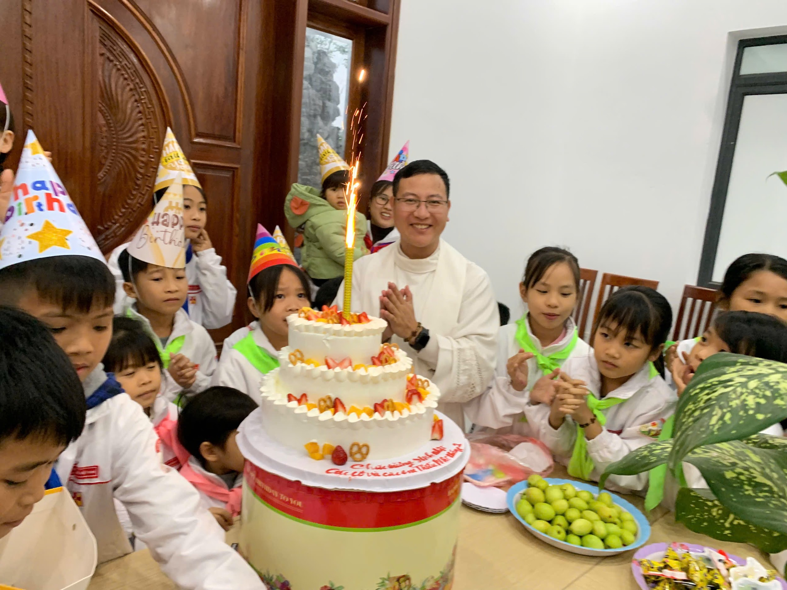 MỪNG SINH NHẬT THÁNG 2 – NIỀM VUI HIỆP THÔNG